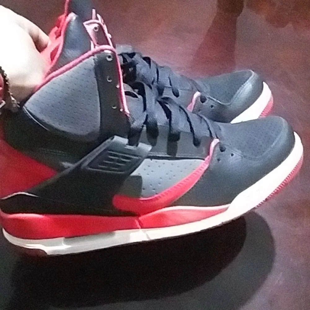 Jordan - Picture 2 of 4